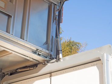 三菱ふそう スーパーグレート ウイング車 大型 LKG-FS55VZ 年式 H23 [写真19]