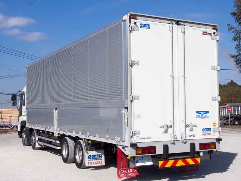 いすゞ ギガ ウイング車 大型 LKG-CYJ77A 年式 H23[写真05]