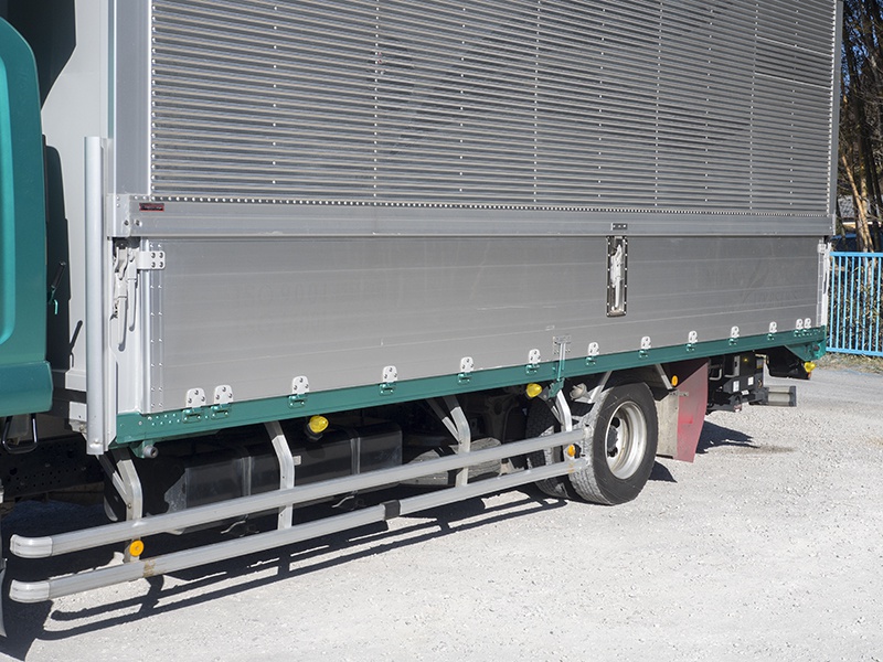 いすゞ フォワード ウイング車 中型 SKG-FRR90T2 年式 H24[写真15]