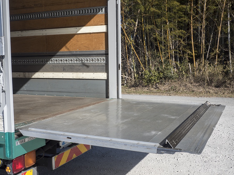 いすゞ フォワード ウイング車 中型 SKG-FRR90T2 年式 H24[写真19]