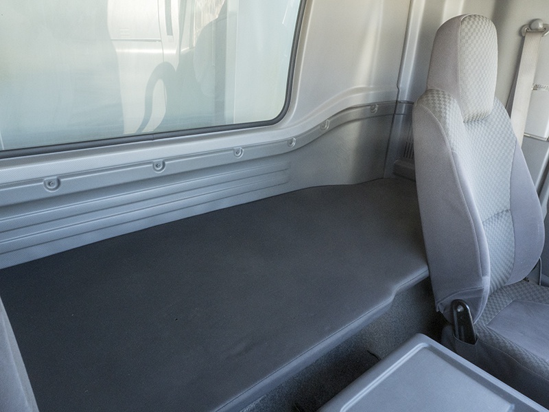 いすゞ フォワード ウイング車 中型 SKG-FRR90T2 年式 H24[写真42]