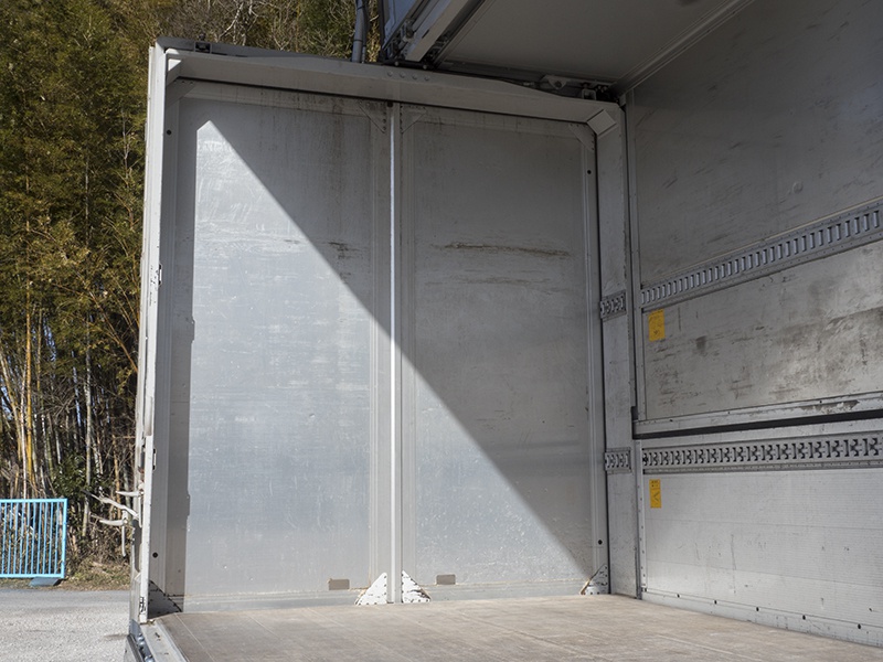 三菱ふそう スーパーグレート ウイング車 大型 LKG-FS54VZ 年式 H23[写真24]