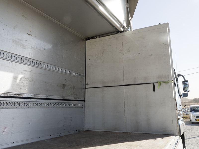 三菱ふそう スーパーグレート ウイング車 大型 LKG-FS54VZ 年式 H23[写真28]