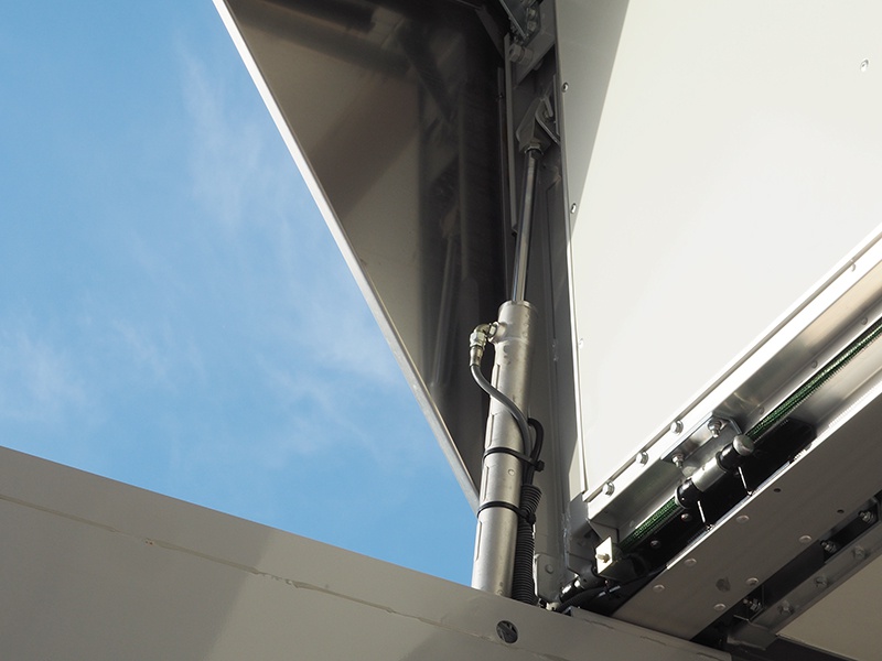 三菱ふそう ファイター ウイング車 中型 SKG-FK64F 年式 H24[写真20]