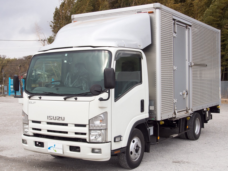 いすゞ エルフ バン車 小型 BKG-NPR85AN 年式 H22[写真04]