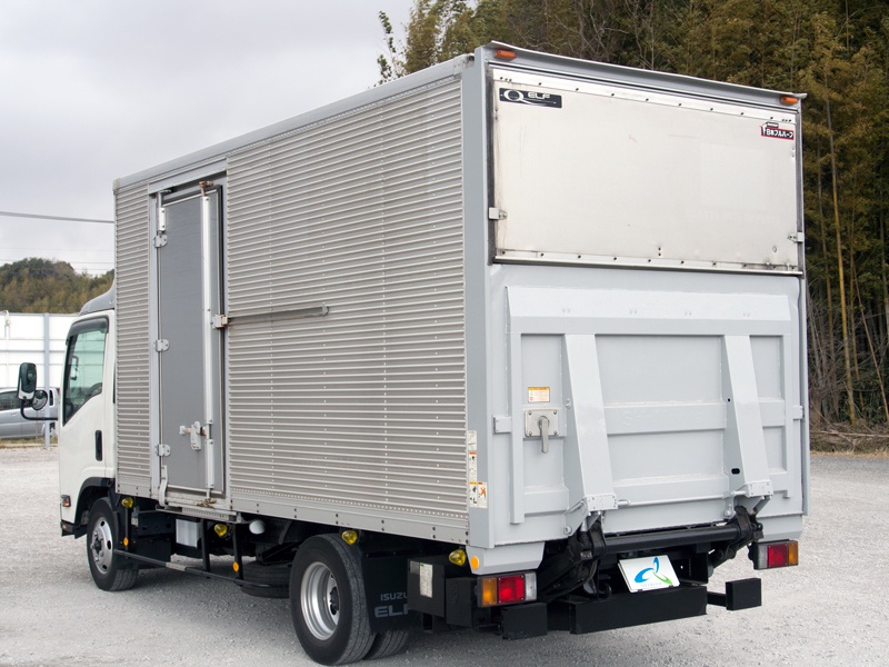 いすゞ エルフ バン車 小型 BKG-NPR85AN 年式 H22[写真05]
