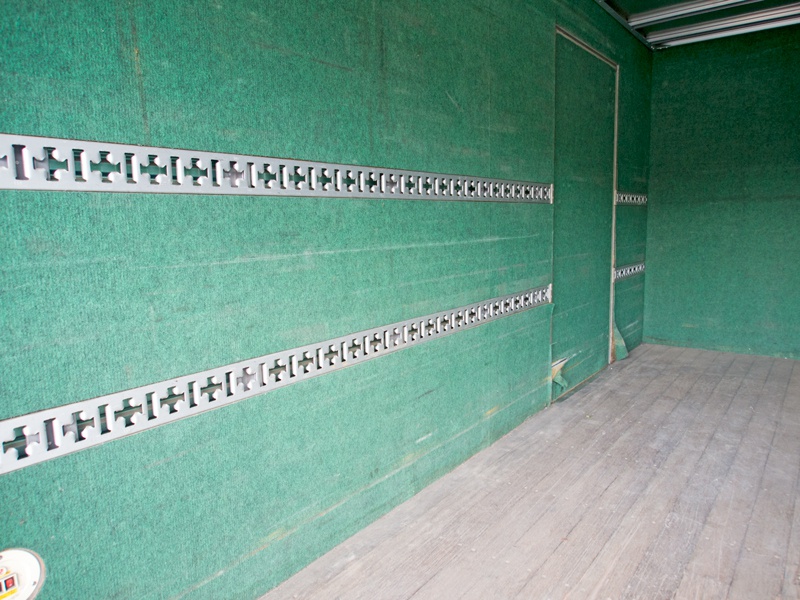 いすゞ エルフ バン車 小型 BKG-NPR85AN 年式 H22[写真21]