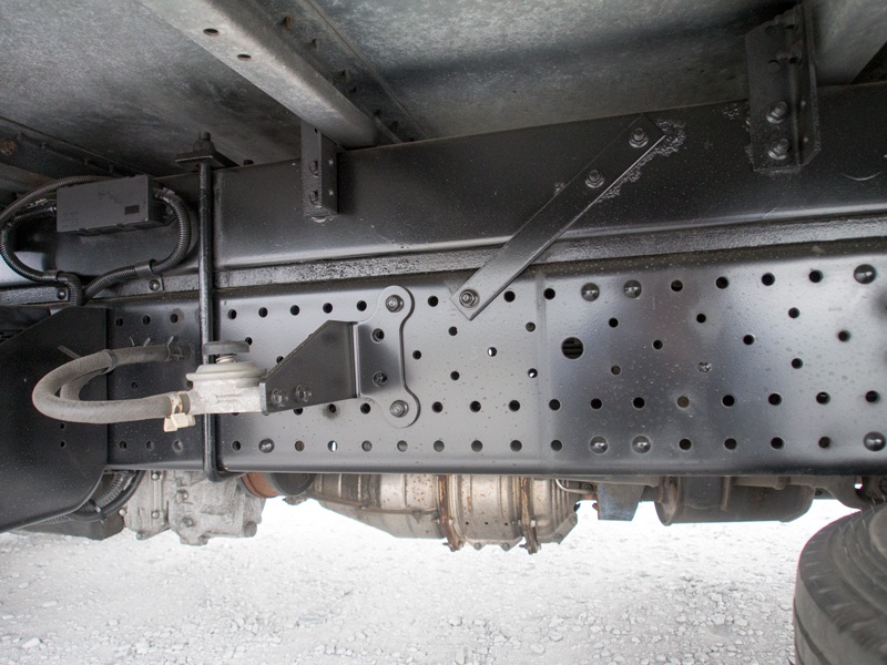 いすゞ エルフ バン車 小型 BKG-NPR85AN 年式 H22[写真27]