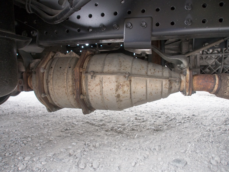 いすゞ エルフ バン車 小型 BKG-NPR85AN 年式 H22[写真28]