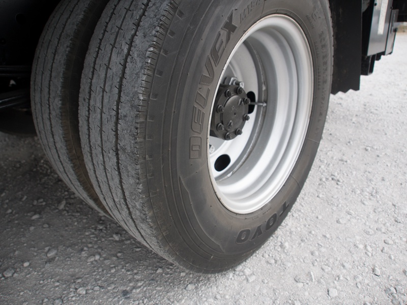 いすゞ エルフ バン車 小型 BKG-NPR85AN 年式 H22[写真32]