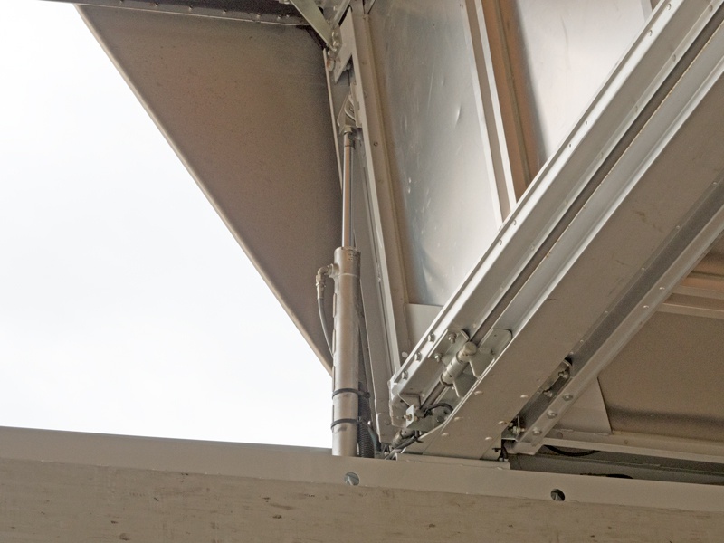 いすゞ フォワード ウイング車 中型 PKG-FRR90T2 年式 H20[写真25]