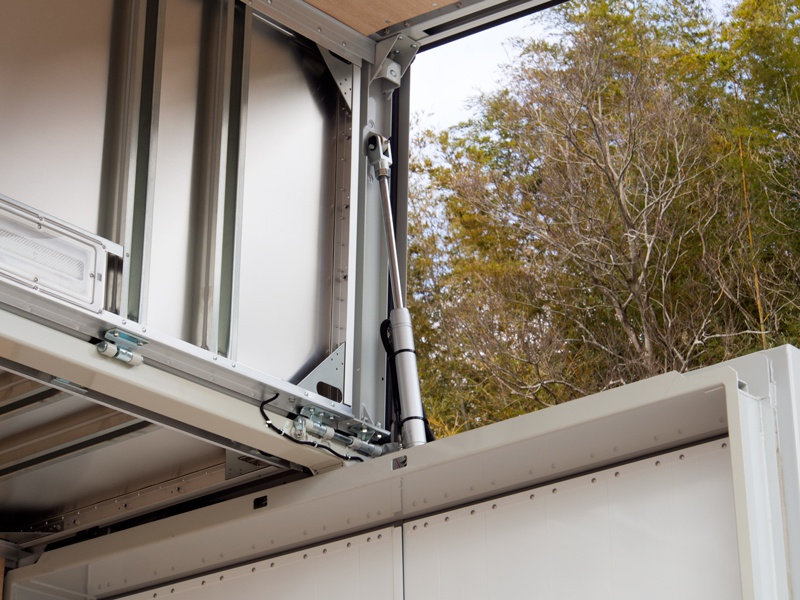 三菱ふそう スーパーグレート ウイング車 大型 QPG-FS64VZ 年式 H28[写真20]