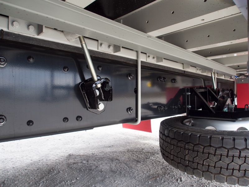 三菱ふそう スーパーグレート ウイング車 大型 QPG-FS64VZ 年式 H28[写真40]