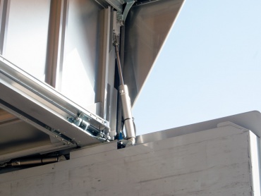 いすゞ ギガ ウイング車 大型 LKG-CYJ77A 年式 H23 [写真20]