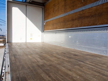 いすゞ ギガ ウイング車 大型 LKG-CYJ77A 年式 H23 [写真25]