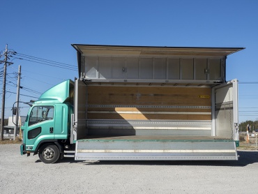 いすゞ フォワード ウイング車 中型 SKG-FRR90T2 年式 H24 [写真13]