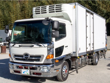 日野 レンジャー 冷凍バン 中型 SKG-FD7JLAA 年式 H24 [写真04]