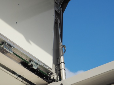 三菱ふそう ファイター ウイング車 中型 SKG-FK64F 年式 H24 [写真21]