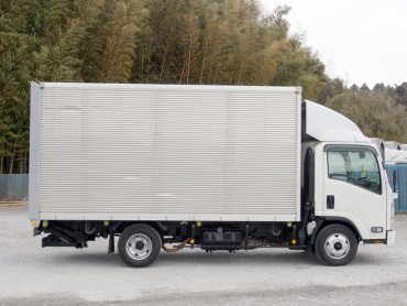 いすゞ エルフ バン車 小型 BKG-NPR85AN 年式 H22 [写真08]