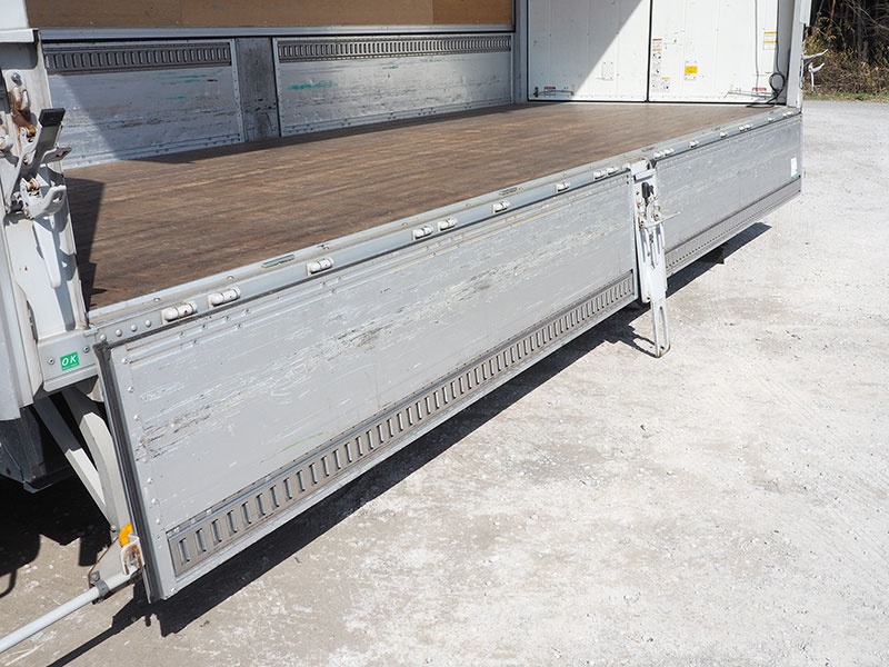 いすゞ フォワード ウイング車 中型 PKG-FRR90T2 年式 H23[写真23]