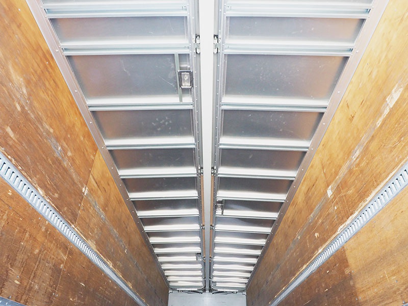 いすゞ ギガ ウイング車 大型 PDG-CYL77V8 年式 H20[写真40]