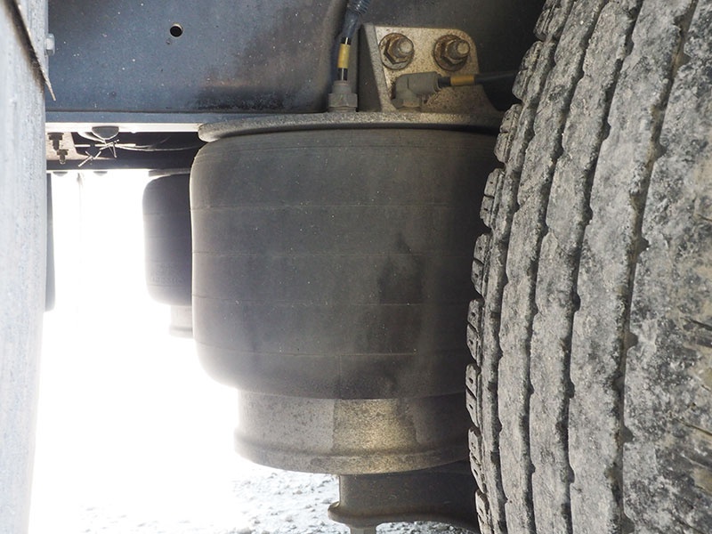 いすゞ ギガ ウイング車 大型 PDG-CYL77V8 年式 H20[写真51]