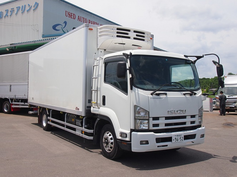いすゞ フォワード 冷凍バン 中型 PKG-FRR90S2 年式 H19[写真01]
