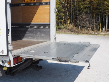 いすゞ フォワード ウイング車 中型 PKG-FRR90T2 年式 H23 [写真39]