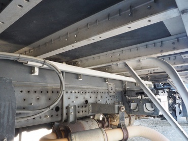 いすゞ フォワード ウイング車 中型 PKG-FRR90T2 年式 H23 [写真52]