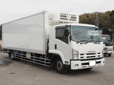 いすゞ フォワード 冷凍バン 中増t LDG-FTR34T2 年式 H23 [写真02]