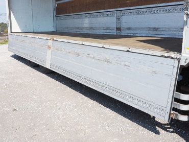 いすゞ ギガ ウイング車 大型 PDG-CYL77V8 年式 H20 [写真15]