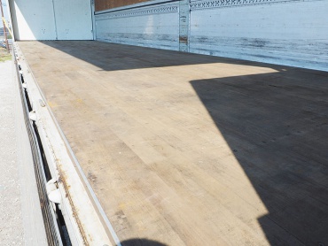 いすゞ ギガ ウイング車 大型 PDG-CYL77V8 年式 H20 [写真18]