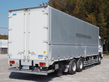 いすゞ ギガ ウイング車 大型 PDG-CYL77V8 年式 H20 [写真09]