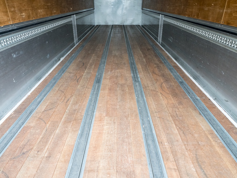 いすゞ ギガ ウイング車 大型 LKG-CYJ77A 年式 H23[写真24]