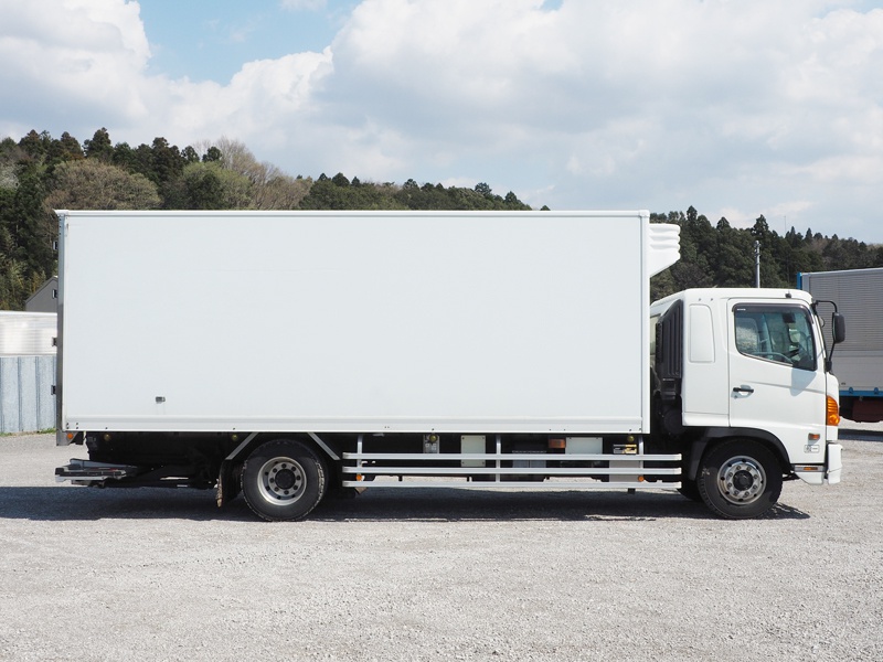 日野 レンジャープロ 冷凍バン 中増t BDG-FE8JLWG 年式 H20[写真05]