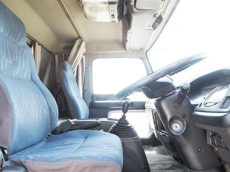 いすゞ フォワード ウイング車 中型 PA-FRR34L4 年式 H18[写真26]