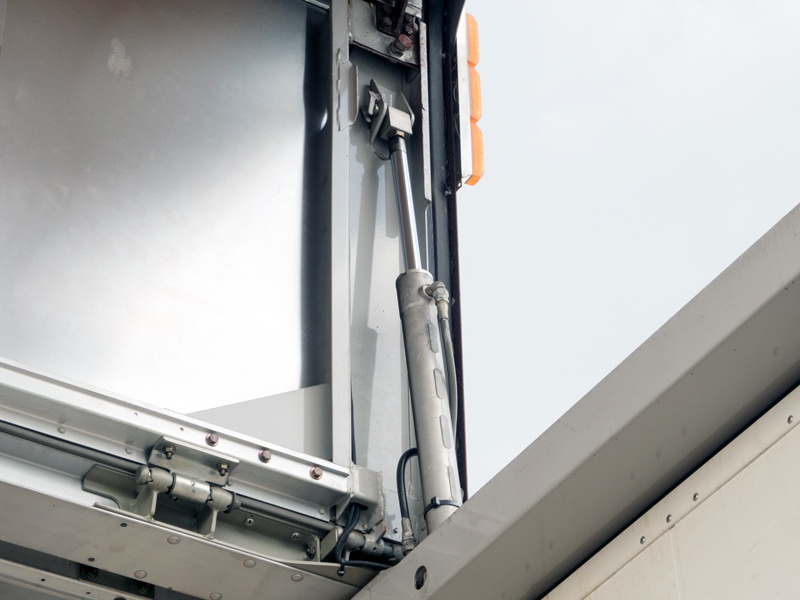 日野 レンジャープロ ウイング車 中型 ADG-FD8JLWA 年式 H18[写真15]