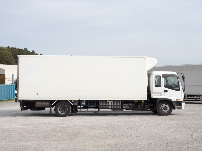 いすゞ フォワード 冷凍バン 中増t KL-FSD34P4 年式 H15[写真08]