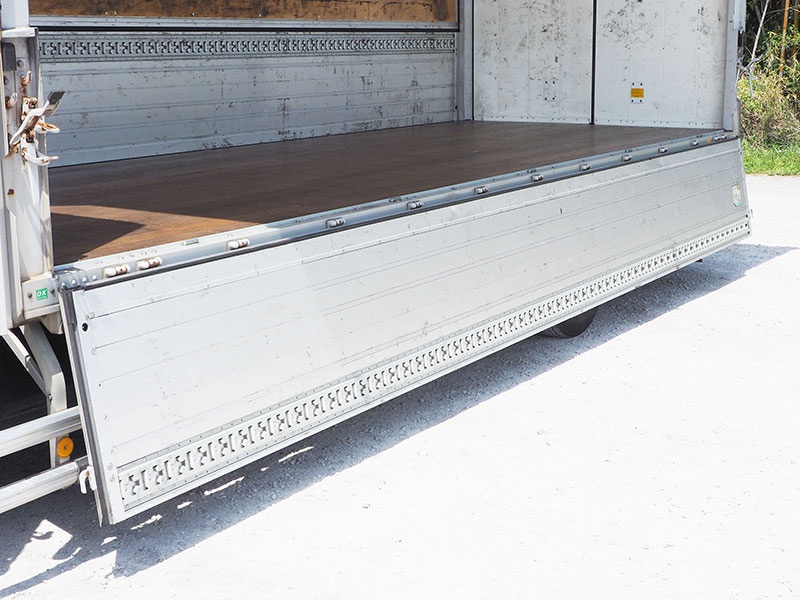 いすゞ フォワード ウイング車 中型 PA-FRR34L4 年式 H18[写真15]