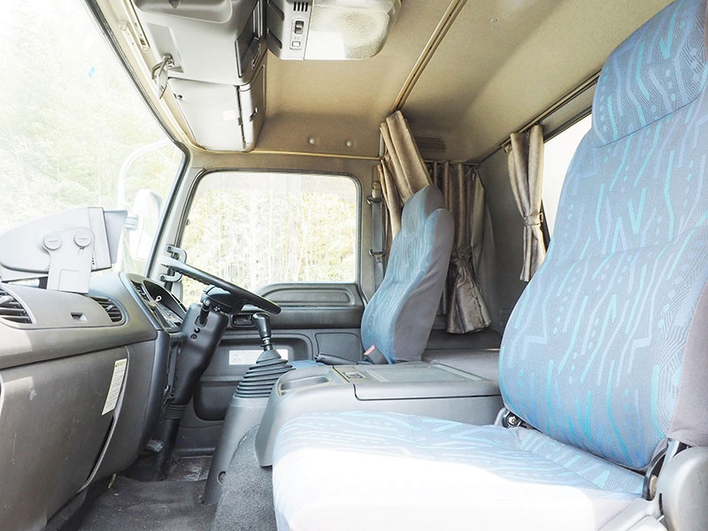 いすゞ フォワード ウイング車 中型 PA-FRR34L4 年式 H18[写真27]