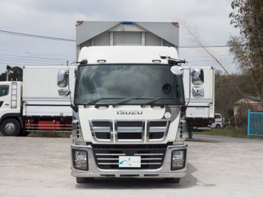 いすゞ ギガ ウイング車 大型 LKG-CYJ77A 年式 H23 [写真03]