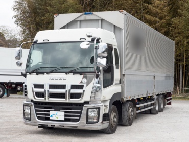 いすゞ ギガ ウイング車 大型 LKG-CYJ77A 年式 H23 [写真01]