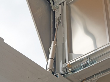 いすゞ ギガ ウイング車 大型 LKG-CYJ77A 年式 H23 [写真16]