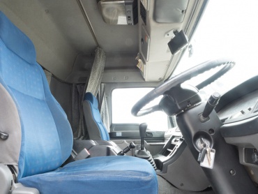 いすゞ ギガ ウイング車 大型 LKG-CYJ77A 年式 H23 [写真29]