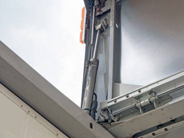 日野 レンジャープロ ウイング車 中型 ADG-FD8JLWA 年式 H18 [写真10]