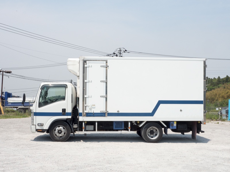 いすゞ エルフ 冷凍バン 小型 BKG-NPR85AN 年式 H22[写真09]