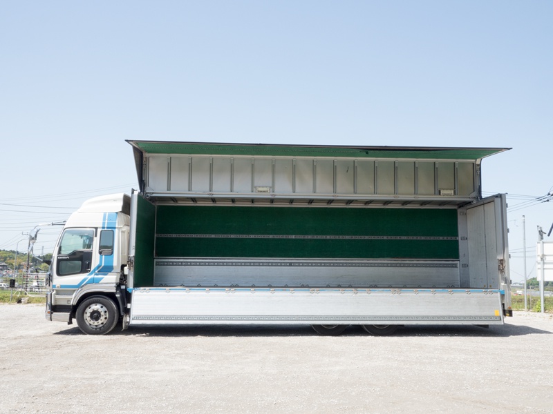 いすゞ ギガ ウイング車 大型 LKG-CYL77AA　 年式 H22[写真13]
