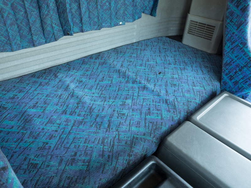 いすゞ ギガ ウイング車 大型 LKG-CYL77AA　 年式 H22[写真26]