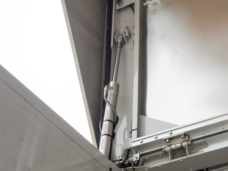 いすゞ フォワード ウイング車 中型 PDG-FRR34S2 年式 H20[写真14]