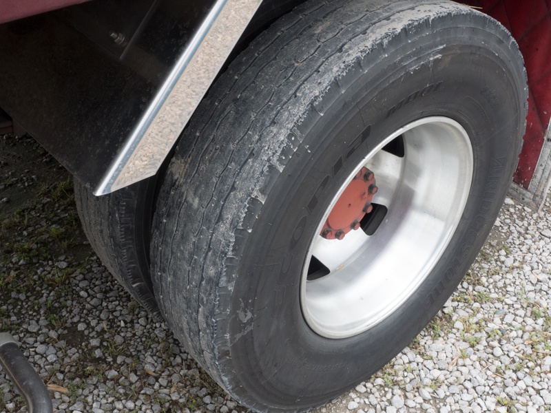 いすゞ フォワード ウイング車 中型 PDG-FRR34S2  年式 H23[写真30]